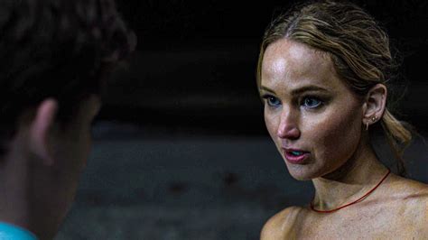 no hard feelings skinny dipping|Jennifer Lawrence No Hard Feelings Fight Scene Is。